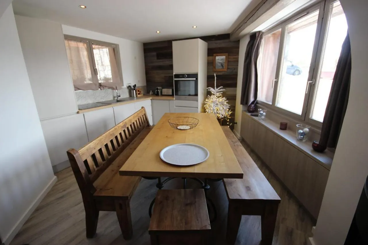 Le Bouquetin For 8 Person Apartman La Plagne